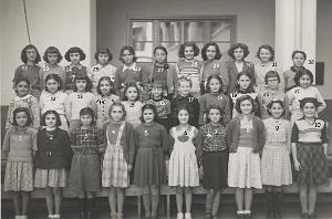 ECOLE GAMBETTA FILLES 1955 CM2